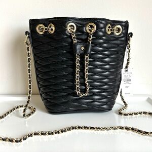 Talbots Quilted Leather Drawstring Bucket Bag Gold Chain Strap Black